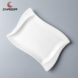 CHAODA Style nordique <span class=keywords><strong>porcelaine</strong></span> blanche 10-16 pouces assiettes rectangulaires chargeur <span class=keywords><strong>de</strong></span> restaurant plats pour servir des aliments prix <span class=keywords><strong>de</strong></span> gros - Product Image 6