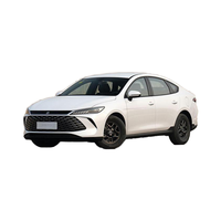BYD Qin PLUS DM-i Hybride Berline 2025 – Véhicule à Énergie Nouvelle N°1 – Autonomie >700km – Puissance 150-200kW – Vente en Gros – En Stock