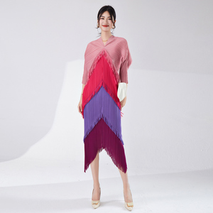 Miyake ชุดเดรสยาวคลุมเข่าของผู้หญิงชุดเดรสทรงหลวมแต่งระบายมีพู่และรอยจีบแหวกแนว - Product Image 6