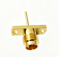 2.4-KFD13 Prise coaxiale RF plaquée or 50 ohms pour installation sur panneau, à double trou, avec bride elliptique et isolateur PEEK, DC~50GHz