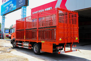 Camión de Transporte de Ganado/Cerdos SITRAK G5 270HP 4x2 6.8m <span class=keywords><strong>con</strong></span> <span class=keywords><strong>Jaula</strong></span> Ventilada - Product Image 5