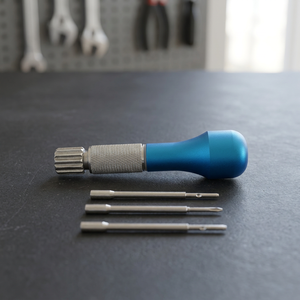 Destornillador manual de titanio azul con agarre moleteado para microimplantes dentales y ortodoncia, mini llave. - Product Image 2