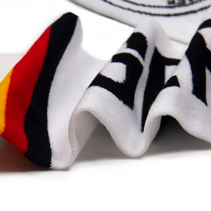 Écharpe carrée en acrylique personnalisée avec logo, tricot jacquard, écharpe de sport pour hommes, personnalisable, légère et rétenteur de chaleur - Product Image 6