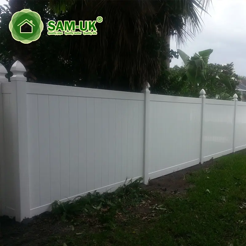 Factory mass production and sale of PVC Vinyl panel garden privacy security fence