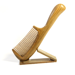 Peine para el cabello de madera de sándalo verde, 19 cm, hecho a mano para uso doméstico, para la población en general - Product Image 5
