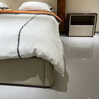 Lit double luxueux en cuir véritable avec cadre en bois massif, design moderne écologique, personnalisable pour la chambre à coucher et l'usage domestique