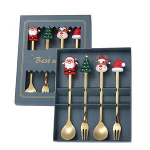 Juego de Cubiertos Navideños de Acero Inoxidable 304, Cuchara de Café con Diseño de Muñeca de Dibujos Animados, Cuchara de Postre de Papá Noel, Tenedor de Frutas con Caja de Regalo - Product Image 4