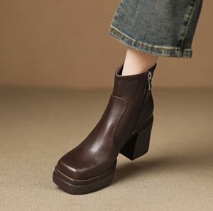 Botas de nieve casuales y a la moda para mujer, con tacón de 5 cm, cierre de cordones y plantilla de PU, que realzan la altura. - Product Image 6