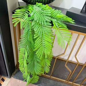 Feuilles de palmier artificielles suspendues, fausse fougère tropicale, décoration murale, branche de <span class=keywords><strong>saule</strong></span> <span class=keywords><strong>pleureur</strong></span> pour la maison, mariage, jardin vertical - Product Image 1