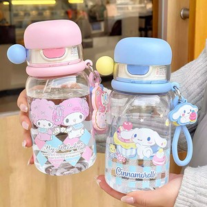 ขวดน้ำเด็กซูโอ มู ซานริโอ 500 มล. ปลอดสาร BPA พร้อมเชือกหิ้ว สำหรับโรงเรียน ของขวัญเปิดเทอม - Product Image 1