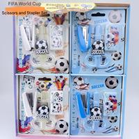 Set de Papelería con Diseño de Fútbol, Modelo SYC-5051342, con Cuaderno A7, Bolígrafo, Grapadora, Cinta Adhesiva y Tijeras, Edición Mundial 2026