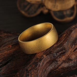<span class=keywords><strong>Bague</strong></span> <span class=keywords><strong>de</strong></span> <span class=keywords><strong>mariage</strong></span> pour homme en acier inoxydable 304 mat, plaqué or, à dôme et à marches, largeur 3/4/5/8 mm, simple et empilable - Product Image 6