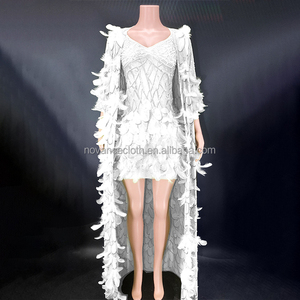 Abito Sexy con Perle e Piume per Donne Curvy, Vestito Trasparente Senza Reggiseno - Product Image 4