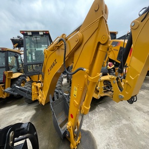 Chargeuse-pelleteuse d'occasion LG936, modèle 2014, capacité de charge nominale de 7 tonnes, moteur Deutz, engin de construction avec pompe et moteur, à vendre - Product Image 4