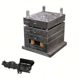 Conception de moules personnalisés pour l'électronique Pièces en TPU Insert en caoutchouc Outillage de surmoulage par injection pour moule 2K Surmoulage - Product Image 5