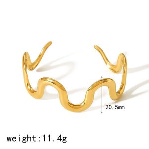 สร้อยคอไทเทเนียมสตีล ชุบทอง 18K ดีไซน์โค้งรูปทรงเรขาคณิต เครื่องประดับแฟชั่นโดดเด่นสำหรับผู้หญิง - Product Image 1