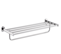 Chine Fabrication des Articles Sanitaires En Acier Inoxydable de Conception de Mode 304 Bain Salle De Bain Accessoire Ensemble