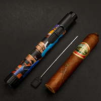 Briquet torche portable GUEVARA coupe-vent 360° °   Cadeau en gros pour hommes : T-shirt vintage imprimé Jet Blue Flame avec motif brodé au point de poinçon intégré