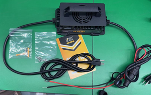 Cargador de batería de litio de 14.6V 10Ah - Product Image 5