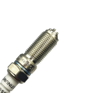 หัวเทียนฟอร์ด 4315 + 2 ฟีเอสต้า <span class=keywords><strong>1.6</strong></span>, หัวเทียนแพลตตินั่มแบบเดี่ยวและแบบคู่ 4226 6224 4308 4308 4481 - Product Image 1