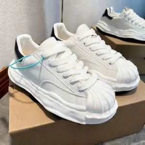 2026 Customized Logo Top Quality Classic Low Top Walking Sneakers Designer Mens <b>Canvas</b> Sneakers Skateboard Flat Shoes for Man - Product Image 2