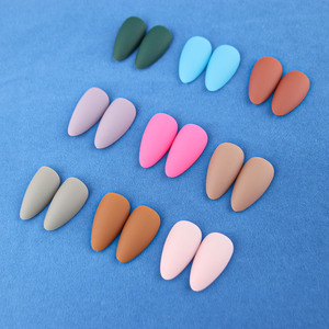 24 piezas de <span class=keywords><strong>uñas</strong></span> postizas acrílicas de almendra portátiles en 24 colores sólidos, suplementos artísticos de <span class=keywords><strong>uñas</strong></span> brillantes y <span class=keywords><strong>Mate</strong></span>, <span class=keywords><strong>Otoño</strong></span> Invierno - Product Image 6