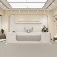 Comptoir de réception au design moderne minimaliste, peinture haute brillance, comptoir de caisse, comptoir de salon de beauté, comptoir de salon de coiffure, comptoir de restaurant