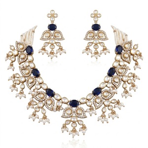 Ensemble de collier avec pendentif en argent 925 pour femmes, pierres bleues, perles blanches, travail Kundan, bijoux de mariage indiens traditionnels, ensemble cadeau - Product Image 1