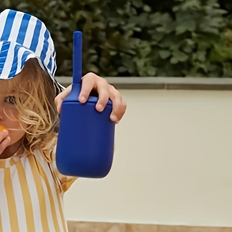 สีน้ำเงินเข้ม