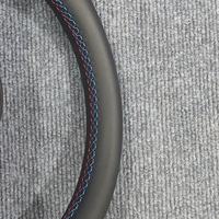 Volant sport en cuir à 3 branches pour les modèles de la Série 3 (F10/F30/F20/F36/F22/F25/F32/M3/M5/E46/E60/E70/E90/E91) et de la Série 5