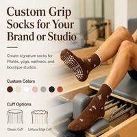 Chaussettes antidérapantes en coton tricoté personnalisées à faible MOQ pour le yoga et le Pilates, haute qualité, avec revers personnalisé pour femme