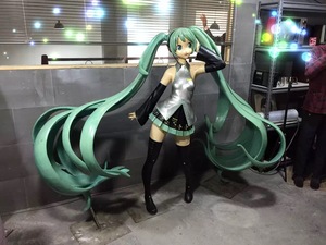 Figura de Ídolo Virtual de Silicona Hiperrealista Superior, Estatua de <span class=keywords><strong>Chica</strong></span> Anime Personalizada 1:1, Escultura Humana de Tamaño Real, Coleccionable Artístico - Product Image 4