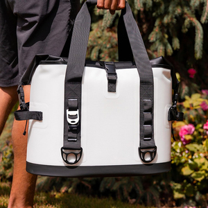 Bolsa Térmica Moderna y Portátil de TPU para 40 Latas, a Prueba de Fugas, Impermeable, Aislada, para Almacenamiento de Alimentos, para Uso en Campamentos y Playa - Product Image 3