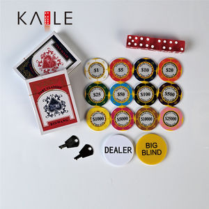 <span class=keywords><strong>Set</strong></span> di Accessori da Casinò, <span class=keywords><strong>Set</strong></span> di Fiches da <span class=keywords><strong>Poker</strong></span> in Argilla da 500 Pezzi, Fiches da <span class=keywords><strong>Poker</strong></span> Club e <span class=keywords><strong>Carte</strong></span> da Gioco con Valigetta in Alluminio - Product Image 3