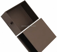 Boîte-cadeau PR personnalisable de conception d'usine Support de cheveux raides Matériaux de protection de l'environnement Doublure en éponge Stratification mate