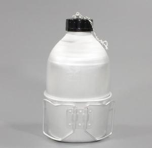 Botella de Agua de Aluminio para Camping de 1.3L con Bolsa o Correas - Product Image 4
