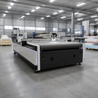 TC Hot Sale CNC Oscillerende Mes Snijplotter EPE Schuimplaat Platte Tafel Automatische Digitale Snijmachine Pu/Eva Schuimplaat Snijder