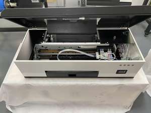 Nuova Stampante DTF-B Automatica A3 1390/L1800 con Testina di Stampa <span class=keywords><strong>Epson</strong></span>, Scheda BYHX per Incisione Targhette e Stampa su Magliette, 1 Anno di Garanzia - Product Image 3