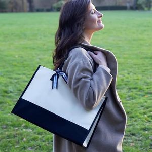 Cá nhân mua sắm bãi biển Phù Dâu món quà thêu ban đầu Carry-<span class=keywords><strong>on</strong></span> Túi vải với tùy chỉnh in logo - Product Image 5