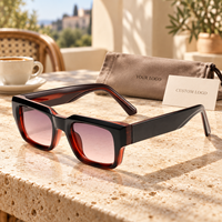 CONCHEN Lunettes de soleil rétro rectangulaires pour femmes, verres dégradés, branches larges transparentes, protection UV400, vente en gros