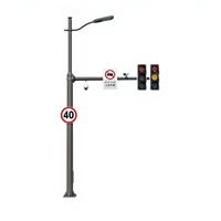 Poteau de signalisation routière solaire portable sur remorque avec caméra CCTV et panneau d'affichage à messages variables LED