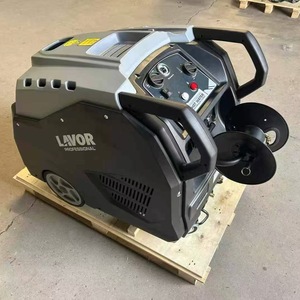 Professional Hot Water High Pressure Cleaner 200 Bar 7.3 Kw Adjustable Pressure Oil Stain Removal - Product Image 2