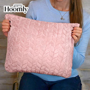 Couverture de voyage en peluche moelleuse de luxe Hoomly, taille adulte, antistatique, chaude, pliable, pour avion et hôtel - Product Image 6