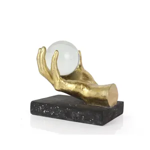 Groothandel Creative Crystal Ball Resin Hand Sculptuur Standbeeld Ambachten Home Decoratie Bladgoud Galvaniseren