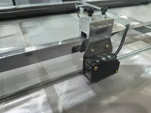 プラスチックバッグ4ラインホットシールホットカッティングTシャツビニール袋製造機小型ホワイトバッグ - Product Image 3