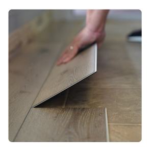 SPC Click Lock Carreaux en PVC imperméable et résistant à l'usure Panneaux de bois Revêtement de <span class=keywords><strong>sol</strong></span> de bureau intérieur hybride <span class=keywords><strong>Stratifié</strong></span> de luxe - Product Image 5