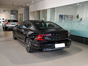 2024 Vo Lvo <span class=keywords><strong>S90</strong></span> <span class=keywords><strong>T8</strong></span> 2.0T 310 chevaux <span class=keywords><strong>AWD</strong></span> véhicule à énergie nouvelle berline moyenne hybride d'occasion - Product Image 5