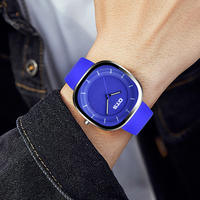 Montre fine carrée en alliage d'acier inoxydable 38mm 20mm, nouvelle collection, élégante, couleur bonbon, pour étudiantes, simple, minimaliste, à quartz