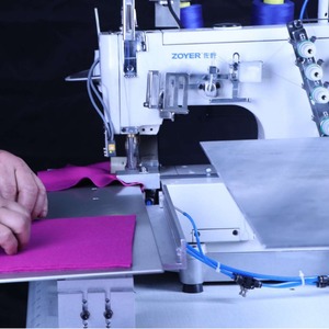 Zoyer <b>Automatic</b> Coverstitch <b>Machine</b> Flat Bed High Productivity T-Shirt Hem <b>Sewing</b> Equipment - Product Image 1