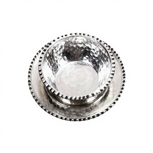 Diseño maravilloso Placa de exhibición de forma redonda Aluminio de la más alta calidad martillado debajo de la placa con tazón en La India - Product Image 1
